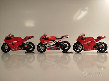 Modellini Maisto 1:12 Ducati D16 Stoner Hayden