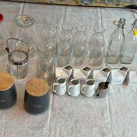 vari pezzi utili da casa