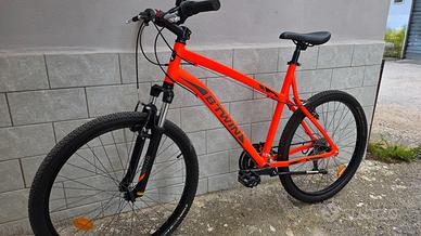 Bici 26" b’twin taglia L in Alluminio PARI A NUOVO