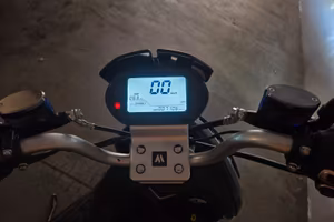 Ciclomotore elettrico motron whizz