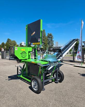 Saetta 850 - Sega a nastro con spaccalegna orizzon