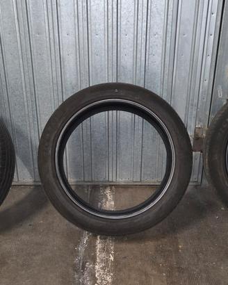 Gomme Michelin Primacy4 235/45 R20