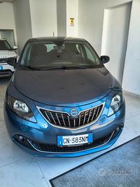 Lancia Ypsilon 1.0 FireFly 5 porte S&S Hybrid Gold