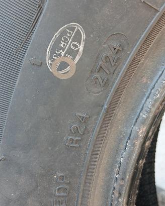 gomme suv 80% 