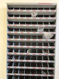 cassettiera porta viti