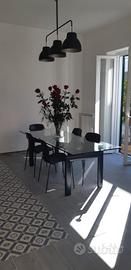 tavolo le corbusier Cassina 6 sedie casamania.    