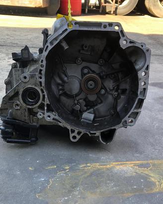 CAMBIO NISSAN MICRA 2018 1.0 BENZ.