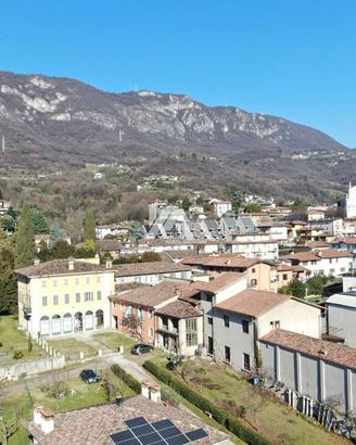 Villa di 488 m² con più di 5 locali a Botticino