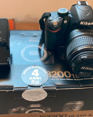 Nikkon d3200 18-55 kit