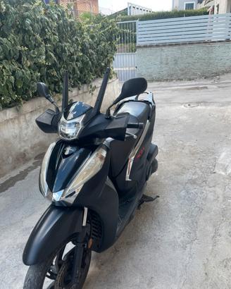 honda sh 300 abs