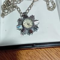 Collana con Orologino  vintage.