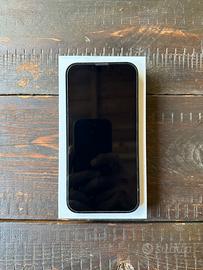 📱 iPhone 13 – 128 GB – Nero