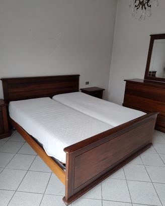 Camera completa in legno massello 