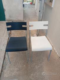 Sedie Ikea bianche e nere
