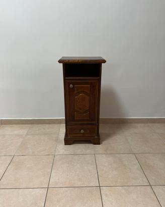 Comodino/Mobiletto in legno stile classico/vintage