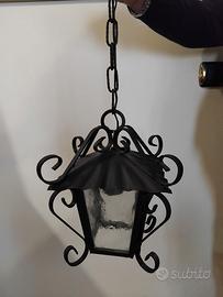 Lampada fatta a mano in ferro battuto