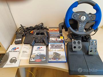 Console Playstation 2 con volante e pedaliera