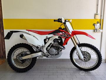 HONDA CRF 450R 2017 *Red Moto*