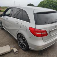 MERCEDES-BENZ CLASSE B W242, W246 - Ricambi