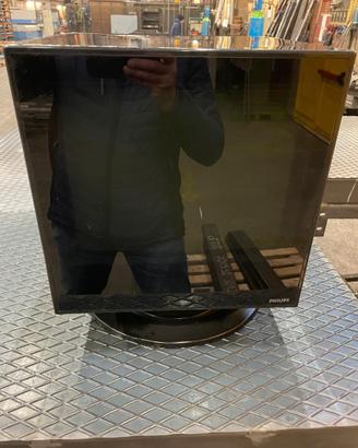 TV PHILIPS CUBE