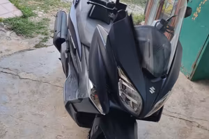 SCOOTER SUZUKI BURGMAN 400 2019