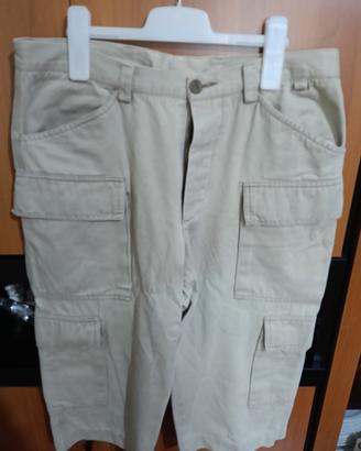pantaloni tre quarti 