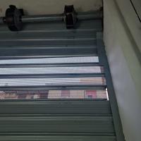 striscie serranda bucherellate 