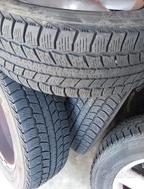 gomme per Nissan xtrail 