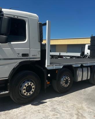 Volvo FM12 380 , 4 assi, carrellone nuovo