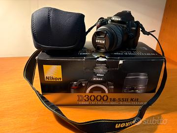 KIT Nikon D3000 + obiettivo 18-55 mm