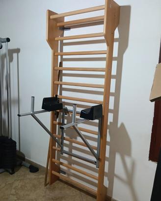 Spalliera svedese Realizzata in legno massello