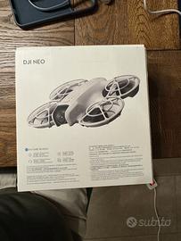 DJI Neo Fly More Combo RC-N3 - 3 Batterie - Pari a