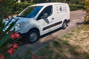 Peugeot Partner 1.6 HDi 90 CV – 2 Posti Autocarro