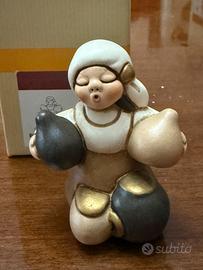 Donna con anfore Thun Presepe Classico