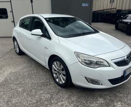 Opel Astra 1.7 CDTI 110CV 5 porte Cosmo