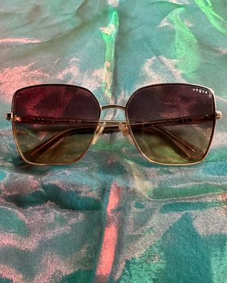 Occhiali da Sole Vogue Oro Degradè 70s