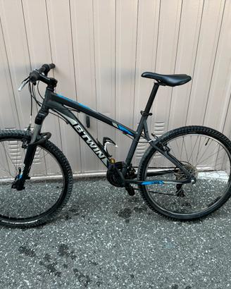 Mmountain bike Btwin