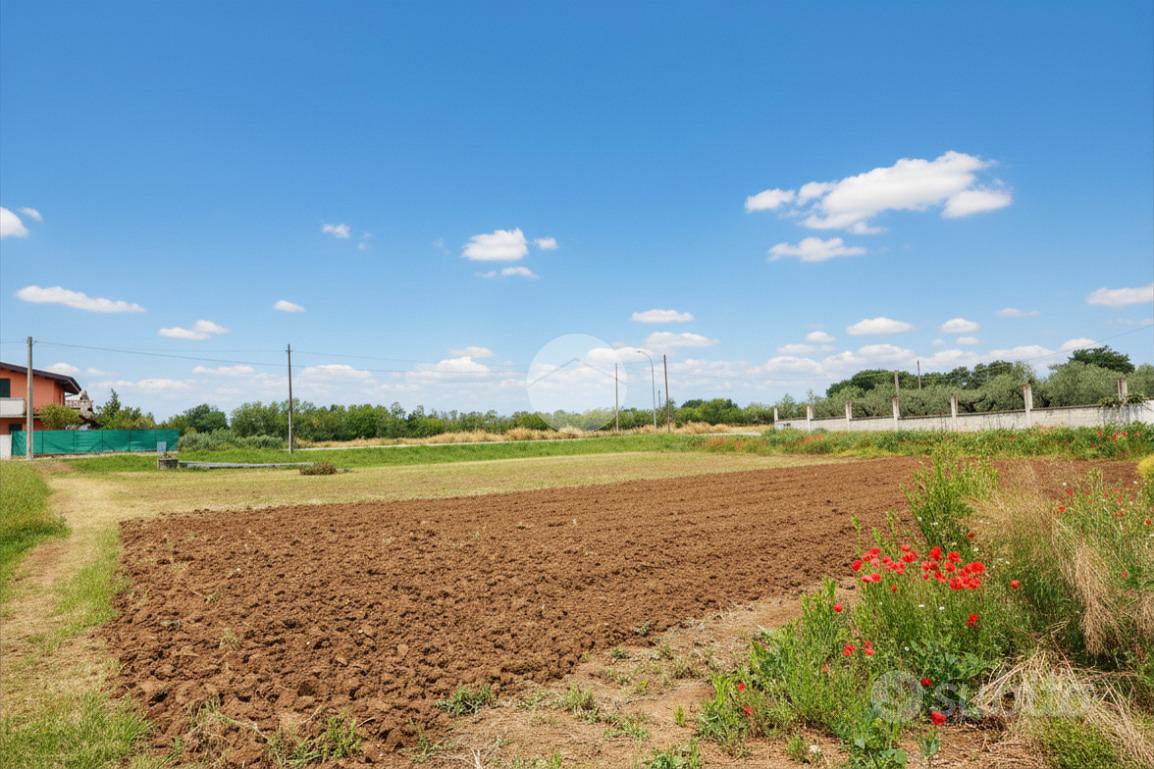 TER. RESIDENZIALE A CEPAGATTI - Vista 5