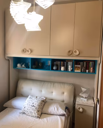 Mobili per camera da letto - Letto, Comodino,...