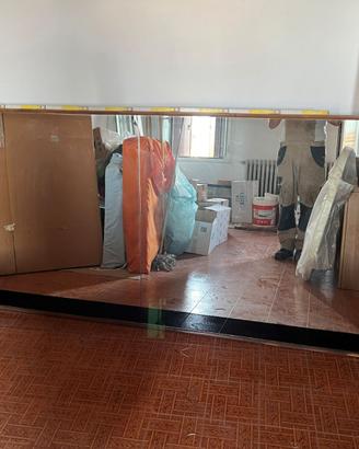 Specchio commerciale con Cornice Legno