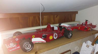 Ferrari F2004 kyosho con motore a scoppio.