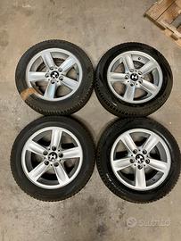 4 cerchi originali BMW R16 con 4 gomme all’85%