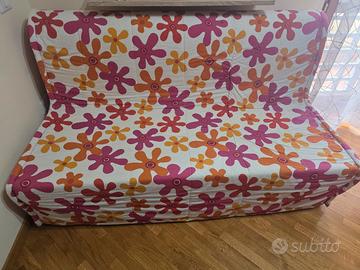 Divano letto due piazze come nuovo 
