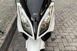 Scooter kymco downtown 300i