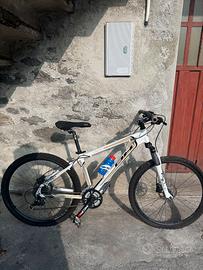 Bicicletta MTB "BH"