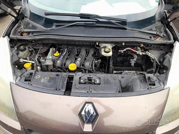 PIANTONE STERZO SUP. RENAULT SCÉNIC «III» X-MOD (2