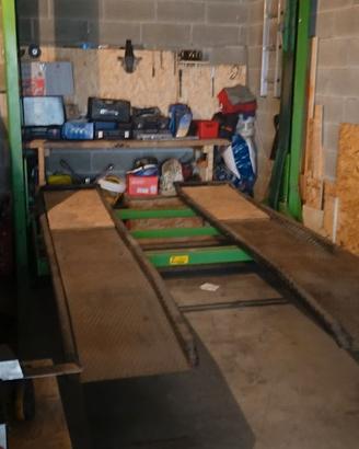 Ponte sollevatore auto 2 colonne funzionante