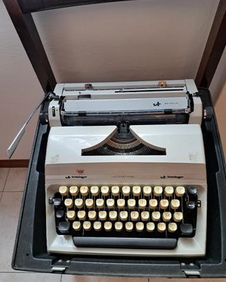 macchina da scrivere 