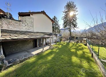 3 LOCALI A AOSTA