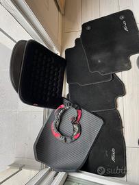 Lotto accessori auto e tappetini originali Fiesta